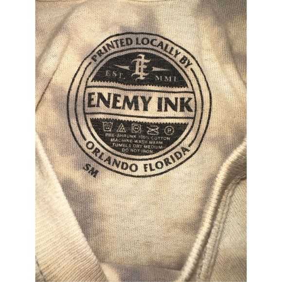 Orlando Solar Bears Breast Cancer Awareness Bleached Tee - Picture 3 of 3